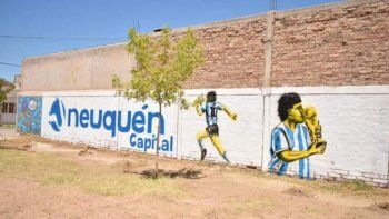 murales en honor a diego se multiplican en el alto valle murales en honor a diego se multiplican en el alto valle