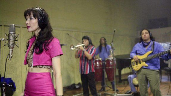 Natalia Oreiro reavivó el mito de la cantante tropical y lo hizo crecer en una película que repasa su vida, mostrando su costando más humano.&nbsp;