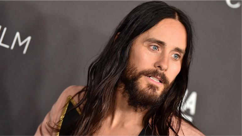 El actor y cantante Jared Leto fue acusado de conductas sexuales inapropiadas.