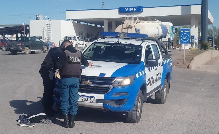 Salió corriendo desnudo por la calle: el curioso hecho en Rincón