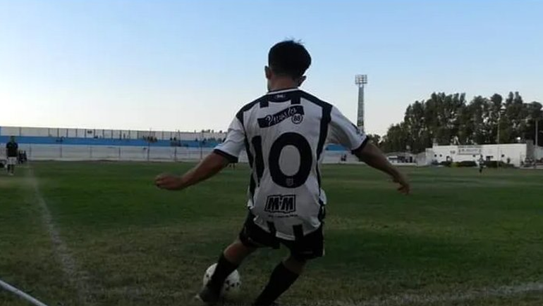 La joyita de Cipo que se lleva Racing y hasta es abanderado