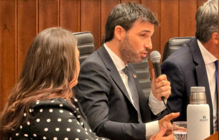 El gobernador Ignacio Torres habla en la Legislatura de Chubut. El gobernador Ignacio Torres habla en la Legislatura de Chubut. 