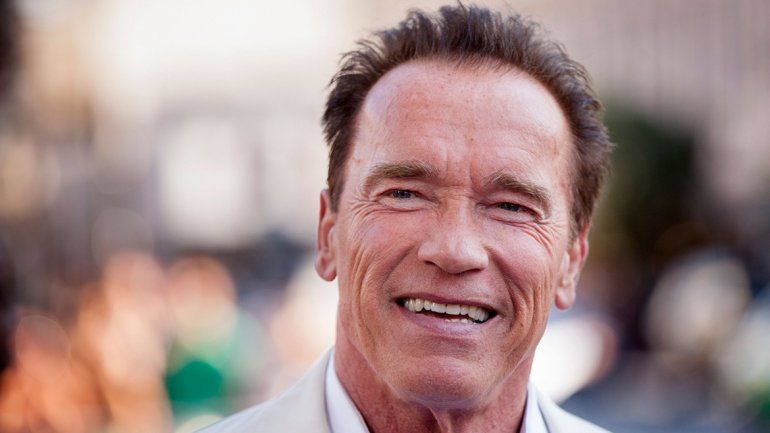 Schwarzenegger considera una locura la orden migratoria de Trump