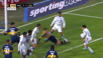 en llamas: la escandalosa mano y el penal no cobrado para boca en llamas: la escandalosa mano y el penal no cobrado para boca