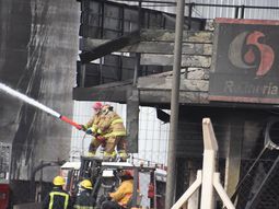 Una explosión y posterior incendio en la refinería NAO causó tres muertes / Foto Archivo Una explosión y posterior incendio en la refinería NAO causó tres muertes / Foto Archivo