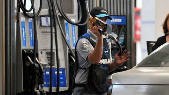 La nafta también aumentará en las estaciones YPF