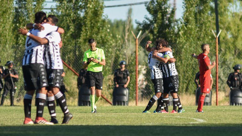 En el clásico ante el Rojo, Cipo estiró la racha con un triunfo en el último suspiro