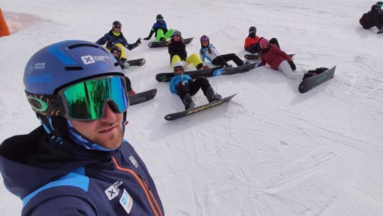 Instructor neuquino de esquí varado en Andorra: Venimos acá a formarnos