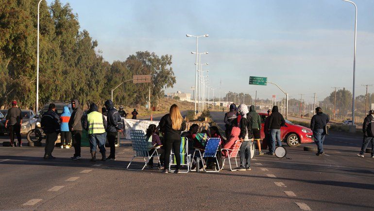 No hubo acuerdo y seguirá el conflicto en Centenario