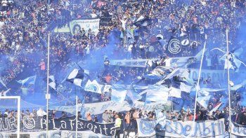 Un mimo al socio: el gesto de Independiente Rivadavia luego de otro triunfo por Libertadores. Un mimo al socio: el gesto de Independiente Rivadavia luego de otro triunfo por Libertadores.