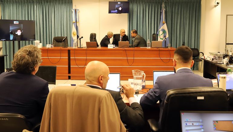 Estafa con planes sociales: Me retuvieron la tarjeta, sacaban 40 mil por día y a mí me pagaban 4 mil por mes