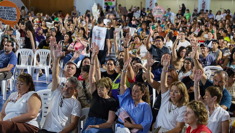 ATEN impuso la moción de la conducción provincial.
