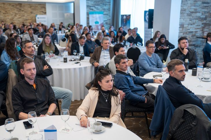 El evento que se realizó el miércoles en Neuquén reunió a más de 200 empresarios. El evento que se realizó el miércoles en Neuquén reunió a más de 200 empresarios. 