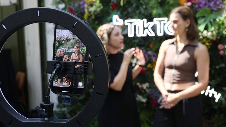 Las mujeres argentinas y TikTok: un espacio de creatividad, conexión y consumo