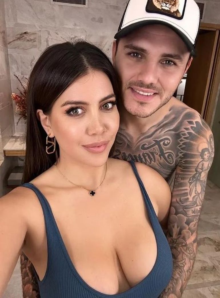 Apenas llegaron al hotel en Río de Janeiro, Mauro Icardi compartió esta foto junto a Wanda Nara. Apenas llegaron al hotel en Río de Janeiro, Mauro Icardi compartió esta foto junto a Wanda Nara.