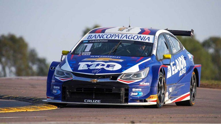 El auto de Canapino domina el arranque del TC2000