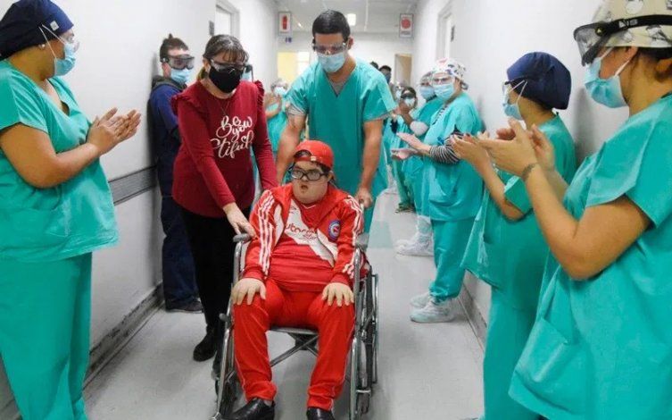 Alex listo para irse a casa&nbsp;