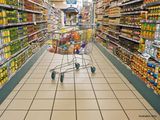 Se desaceleró la inflación en junio, pero sigue siendo muy alta.