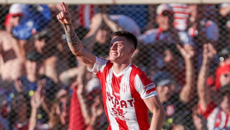 Cuánto pidió Unión a Boca por el pase de Kevin Zenón