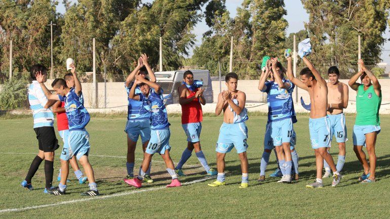 Tras los penales, Pacífico y Alianza son finalistas de la Copa Neuquén