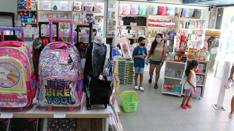 La canasta escolar básica para este 2022 arranca en los 12 mil pesos