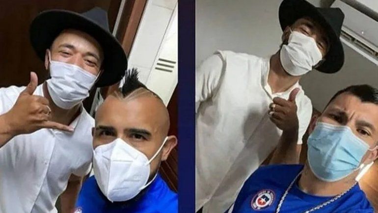 Jugadores de Chile dejaron entrar a un peluquero en medio de la Copa América