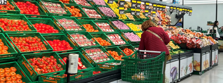 El beneficio de ANSES alcanza a más de 7 millones de jubilados y pensionados. El beneficio de ANSES alcanza a más de 7 millones de jubilados y pensionados.