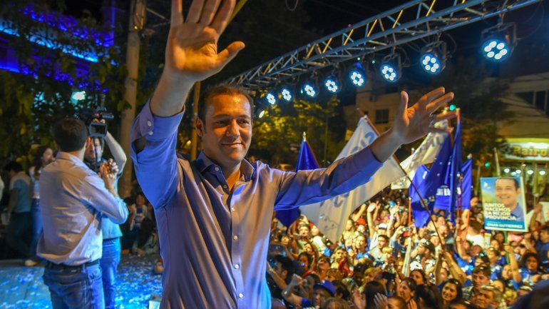 Gutiérrez fue reelecto como gobernador