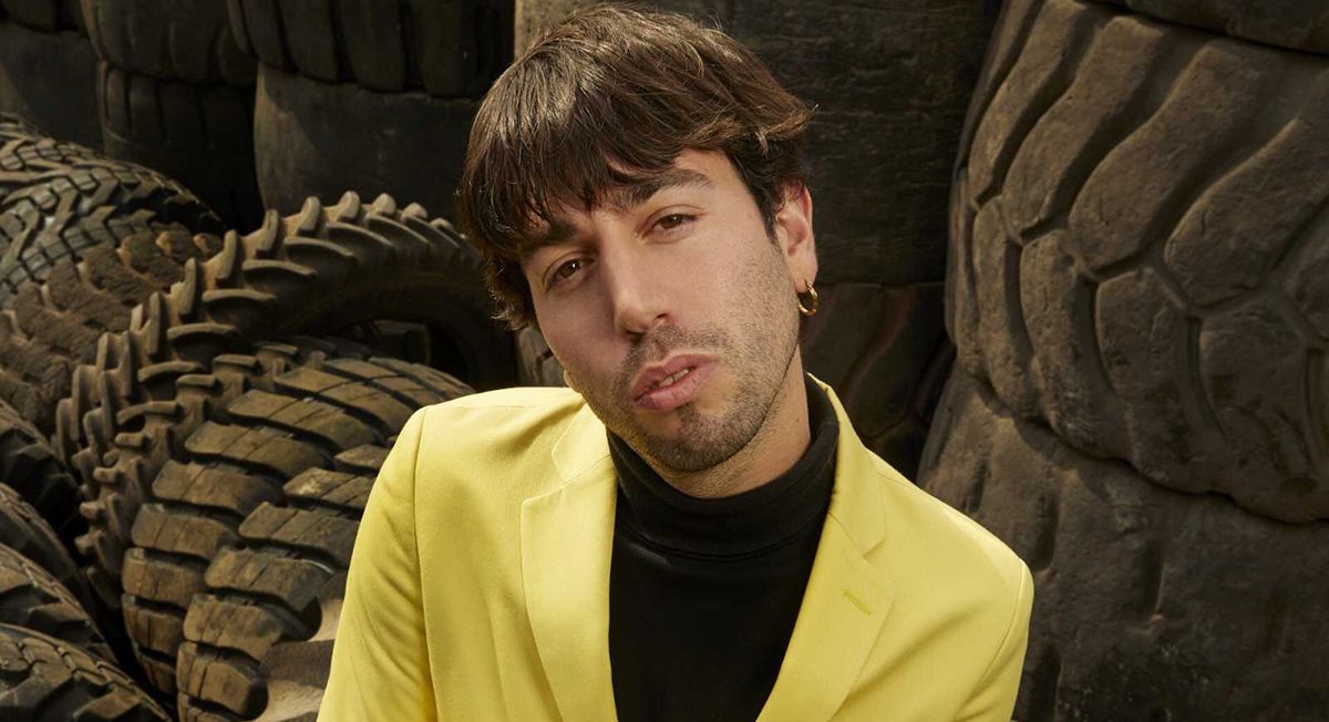 El pasado desconocido de Mateo