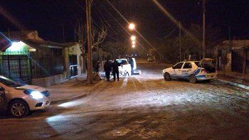 brutal ataque: la tiraron de la bici y golpearon para robarle la cartera brutal ataque: la tiraron de la bici y golpearon para robarle la cartera