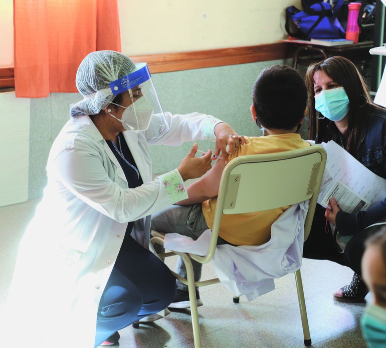 Cómo continúa el plan de vacunación este domingo