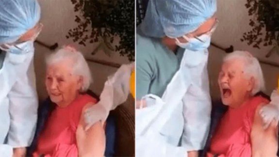 Abuela insultó a todos cuando la vacunaron contra el COVID