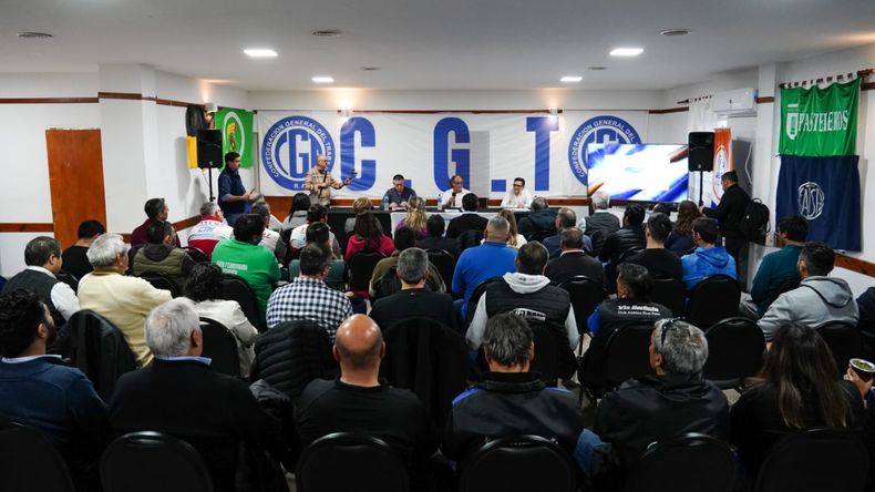 Bancos, clases y tránsito: cómo impacta el paro contra la reforma laboral este jueves en Neuquén | LM Neuquen Bancos, clases y tránsito: cómo impacta el paro contra la reforma laboral este jueves en Neuquén