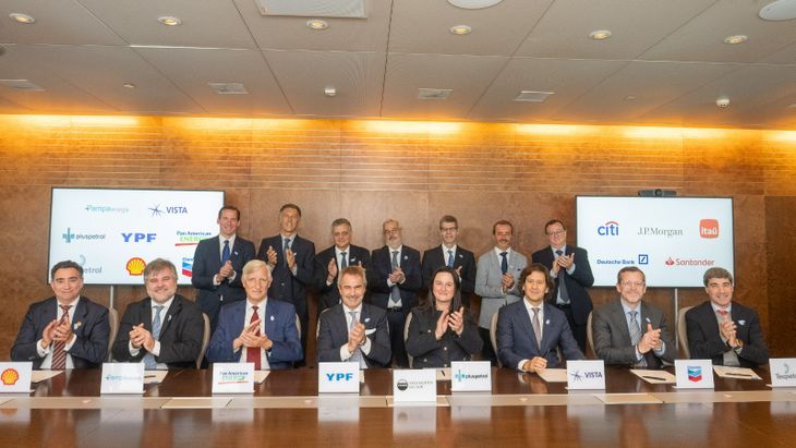 Acceden a un préstamo de USD 2.000 millones para el Vaca Muerta Sur