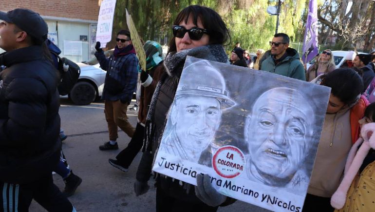 La movilización a cinco años por la explosión y muerte en la Escuela 144 de Aguada San Roque. La movilización a cinco años por la explosión y muerte en la Escuela 144 de Aguada San Roque.