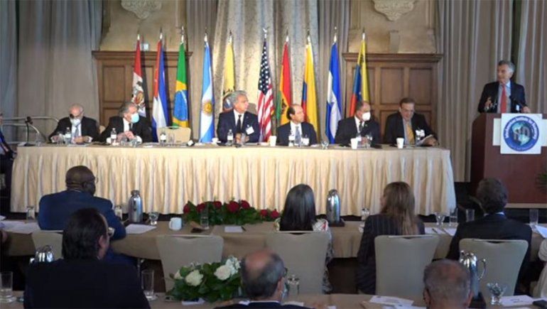 Macri desde Miami: El populismo ataca la independencia judicial