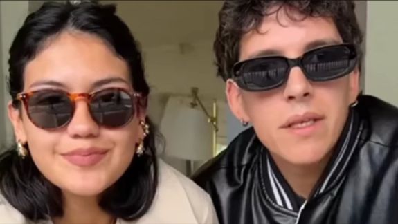 Jezabel González y Maxi Ceballos, la joven pareja de Santa Cruz que luego de tomar la decisión de emigrar inició una audaz movida en las redes.&nbsp;