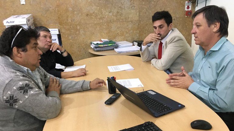 Quieren adelantar una hora la tarifa nocturna de los taxis
