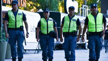 Dos proyectos buscan homenajear a policías caídos en servicio. Dos proyectos buscan homenajear a policías caídos en servicio.