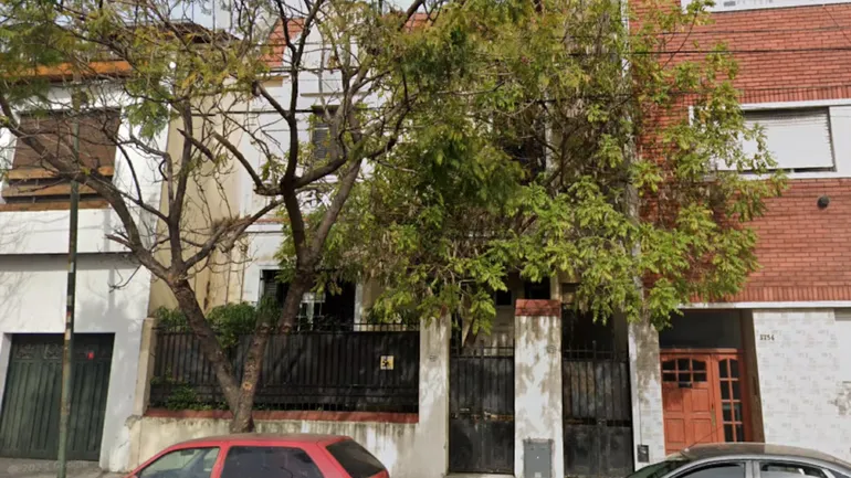 Los huesos de un joven aparecieron junto a un reloj Casio en una casa donde vivió Gustavo Cerati. Los huesos de un joven aparecieron junto a un reloj Casio en una casa donde vivió Gustavo Cerati.