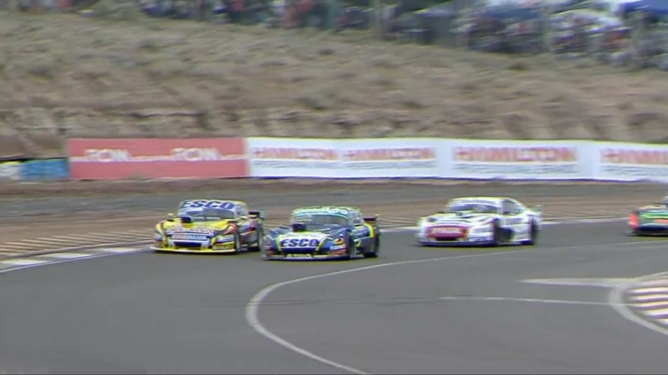 La tijera de lujo de Fritzler para ganar la final del TC Pista