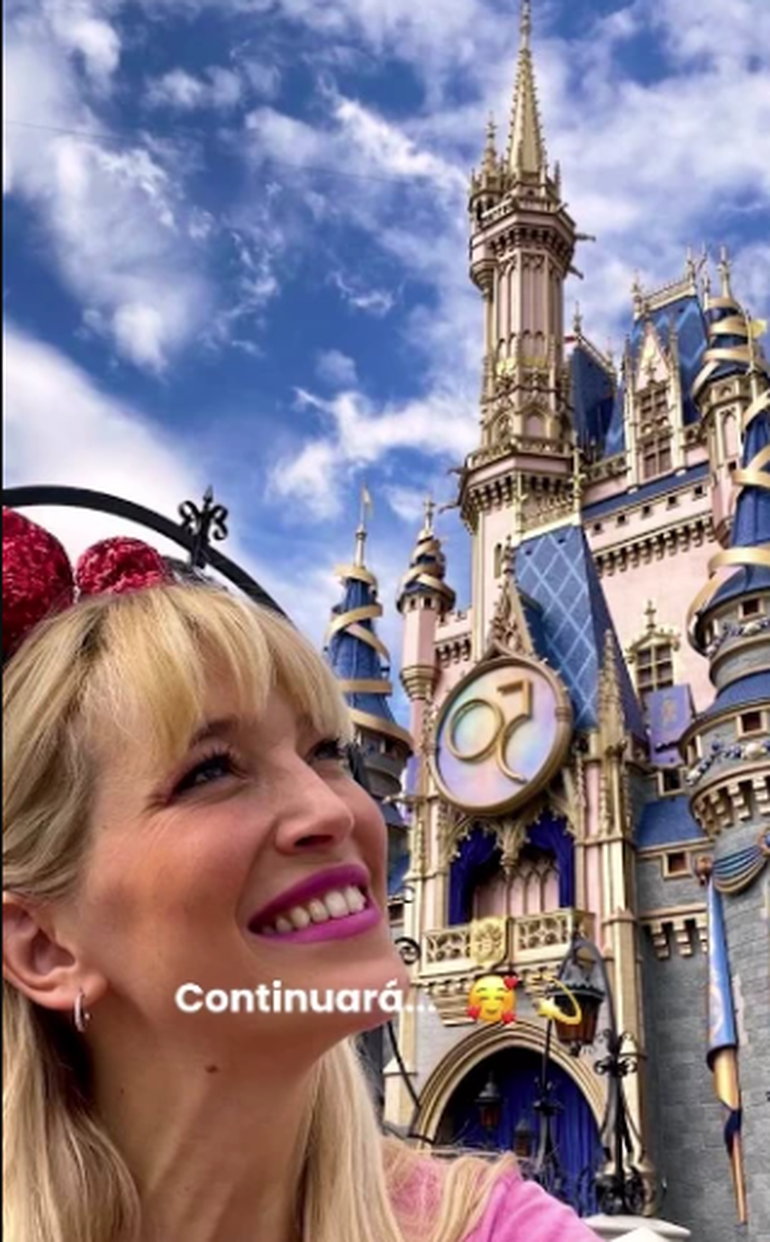 La actriz hizo partícipes del viaje a sus seguidores a través sus redes sociales.
