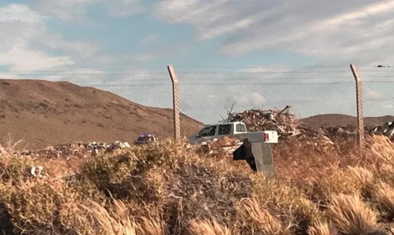 Santa Cruz: el bebé fue hallado en el basural municipal de Perito Moreno. Santa Cruz: el bebé fue hallado en el basural municipal de Perito Moreno.