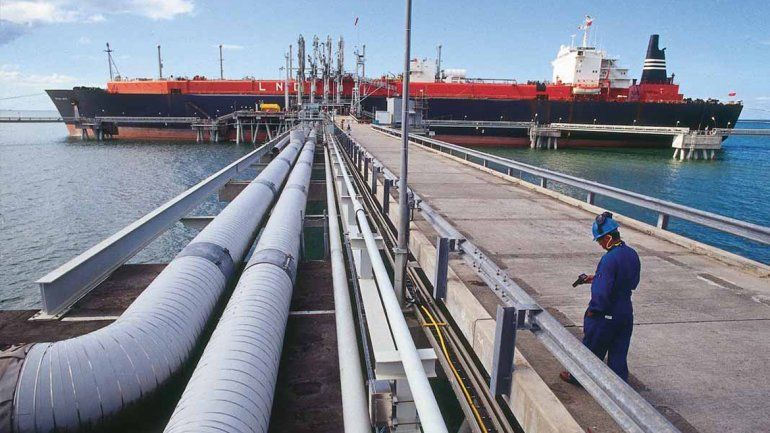 Compra. La cantidad de gas importado a través de Enarsa viene en declive desde 2015.