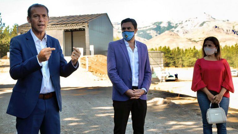 En el aniversario de San Martín, Gutiérrez inauguró una planta de residuos