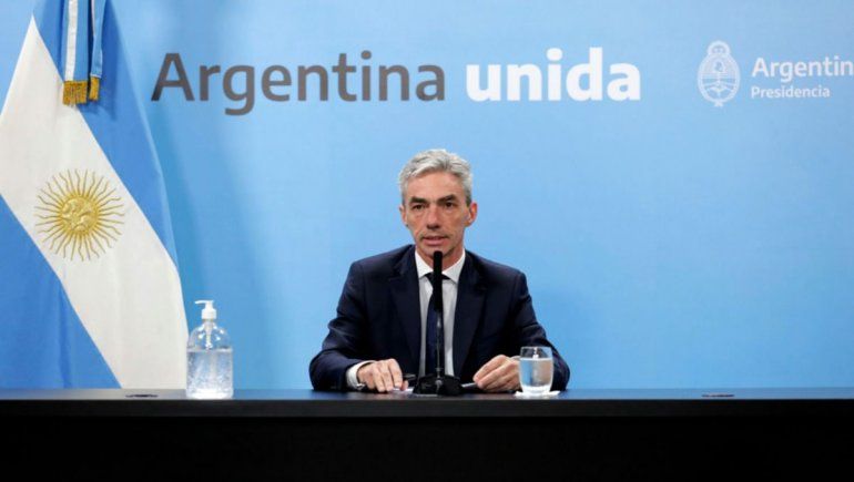 Volverían los vuelos en octubre pero definen los gobernadores