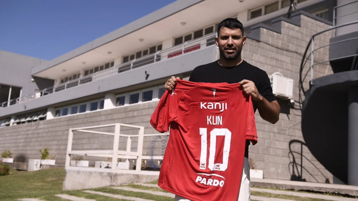 El Kun Agüero jugará para el equipo Senior.