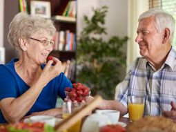 Las uvas, claves de la alimentación de las mujeres en postmenopausia. Foto: Freepik Las uvas, claves de la alimentación de las mujeres en postmenopausia. Foto: Freepik