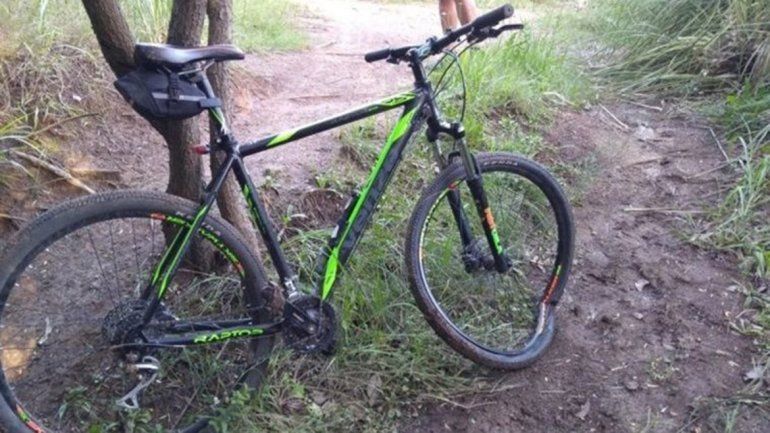 Fatalidad: practicaba mountain bike y cayó por una pendiente
