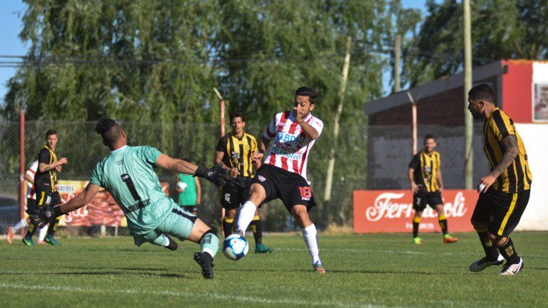 Ávila define ante el arquero
